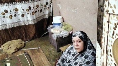 أنا من رعاياك.. الحاجة نجوى من طنطا تناشد الرئيس السيسي بجهاز لابنتها |صور