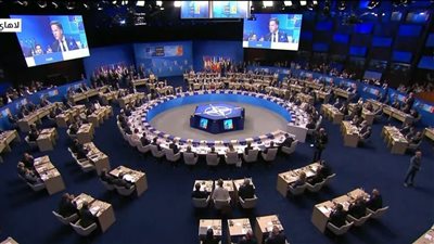 الناتو يلتزم بزيادة الإنفاق التي يسعى إليها ترامب والدفاع المشترك