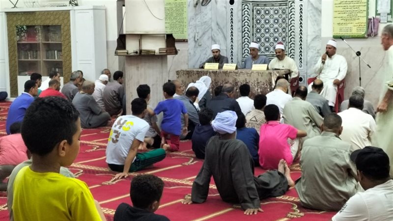 جانب من الندوة