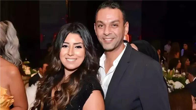 أيتن عامر وطليقها