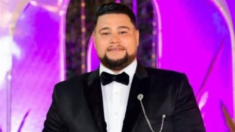 احد العاملين