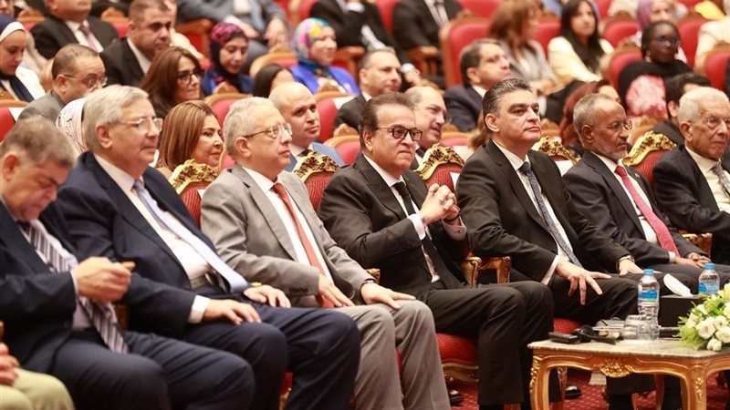 خالد عبدالغفار وزير