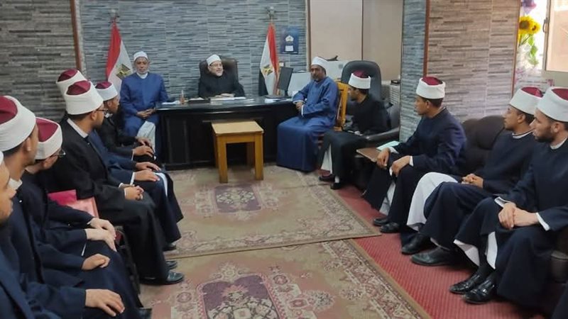 اجتماع الأئمة الجدد