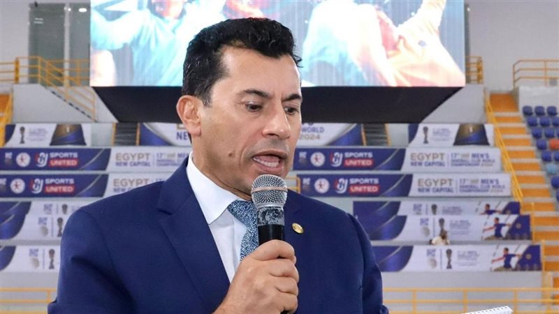 الدكتور أشرف صبحي