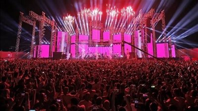 تقرير: حفلات صيف 2025.. موسم فني مشتعل بين بيروت والمغرب والقاهرة