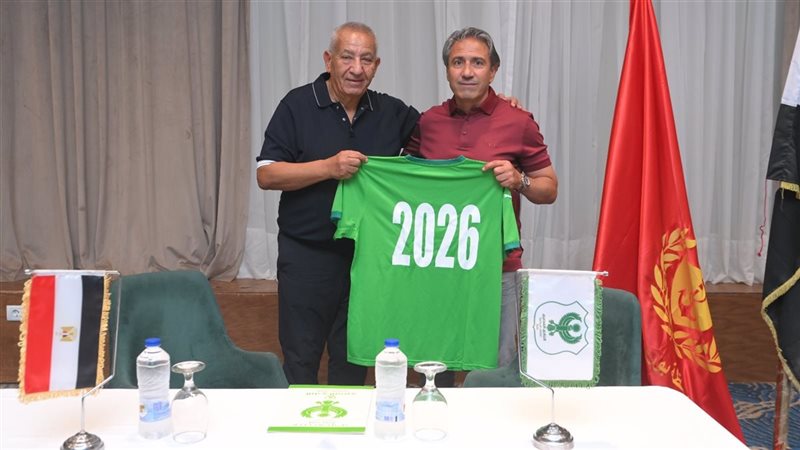 المدرب التونسي نبيل