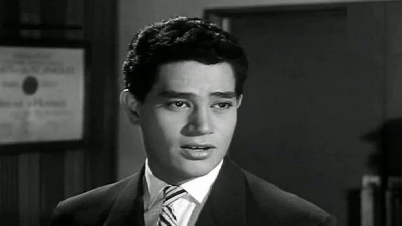 المطرب الراحل محرم