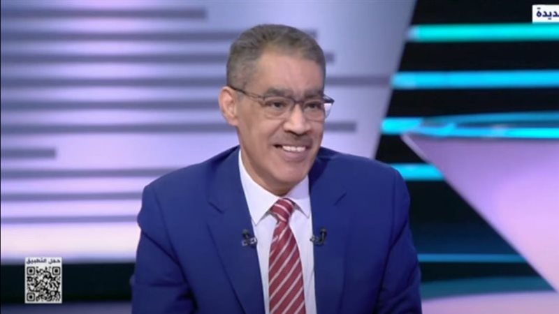  الكاتب الصحفي ضياء