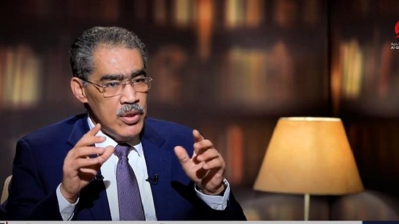 الكاتب ضياء رشوان