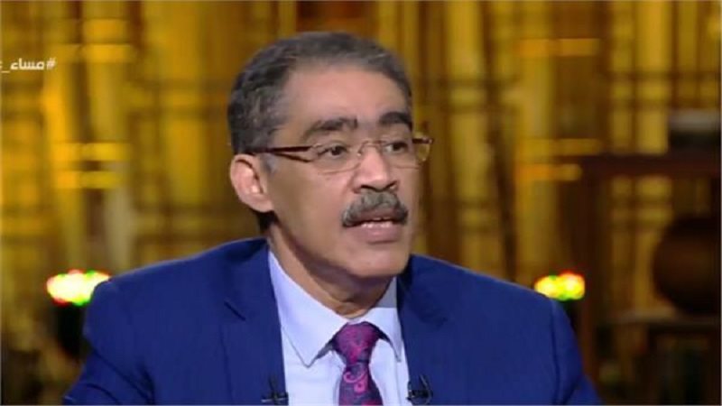 الكاتب ضياء رشوان