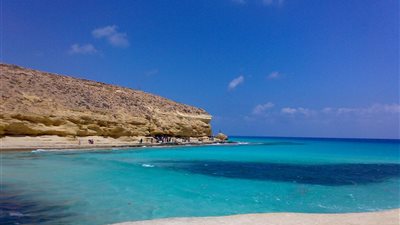 محافظ مطروح: نعمل على تنفيذ خطة تنمية المناطق المطلوب إعادة التخطيط لها