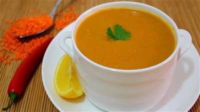 أبرزها العدس.. أطعمة ومشروبات يومية ترفع مستوى حمض اليوريك في الجسم