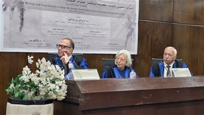 مجمع الفنون والثقافة بجامعة حلوان يحتضن مناقشة علمية ثرية عن التراث الشعبي 