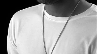 ما حكم لبس السلاسل الفضية للرجال؟.. دار الإفتاء تجيب
