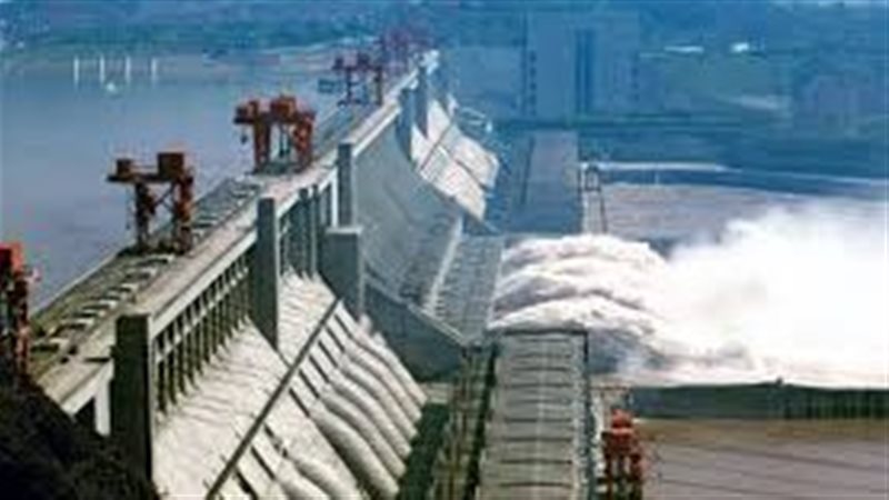  سد الممرات الثلاثة