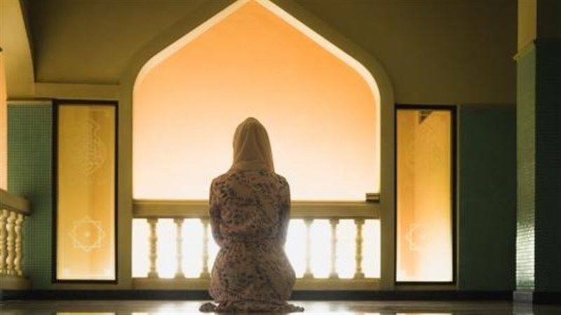 سنن ليلة الجمعة الأولى