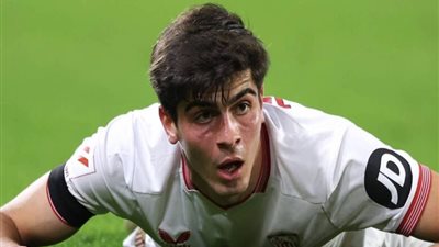 نابولي يقترب من ضم  خوانلو سانشيز ظهير إشبيلية كثاني صفقاته الصيفية 