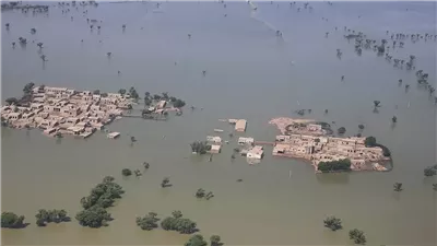 مصرع 11 شخصًا وإصابة 44 آخرين جراء الفيضانات والأمطار الغزيرة في باكستان