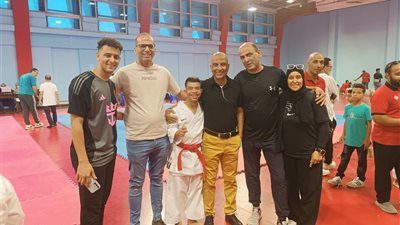 حازم الصباغ .. بطل من ذهب يتصدر تصفيات كأس العالم للكاراتيه