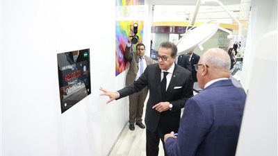 وزارة الصحة: توقيع 10 بروتوكولات تعاون بهدف التصنيع المشترك في الصناعات الطبية