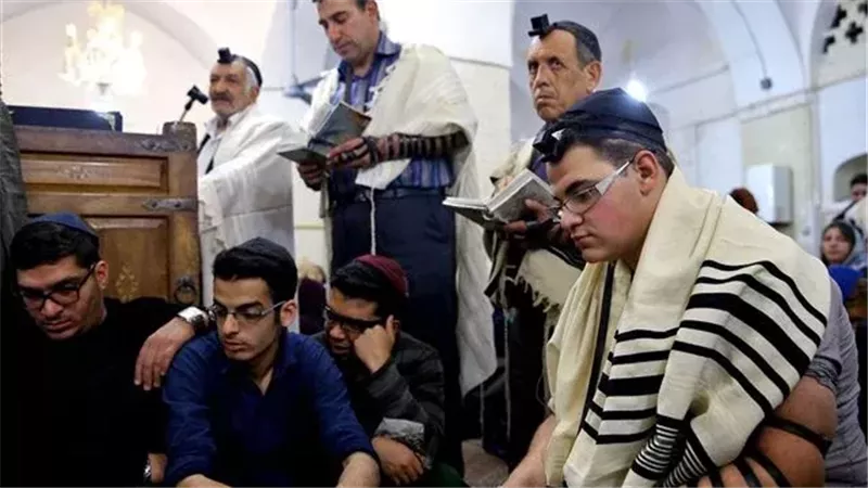 اليهود في إيران