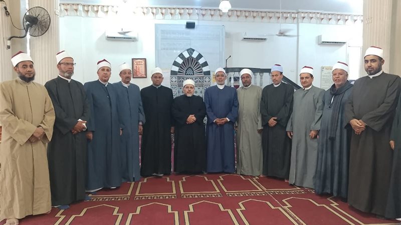 الأوقاف تطلق قوافل