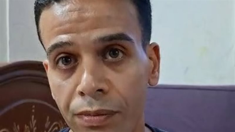 والد الطفل المريض