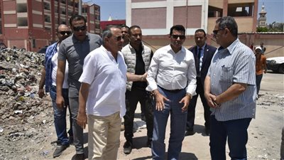 “صبحي” و “حبشي”  يتفقدان الأرض الجديدة لمركز شباب ستاد بورسعيد