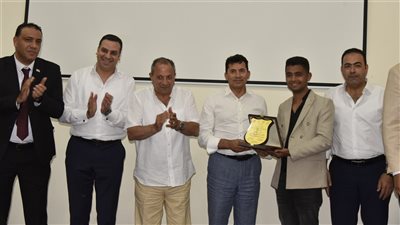 وزير الشباب والرياضة يشهد إطلاق الموسم السابع لمشروع متطوعي الوزارة «YLY» 