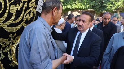 محافظ المنوفية يقدم واجب العزاء لشهداء حادث الإقليمي بكفر السنابسة