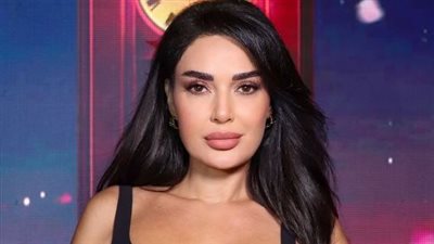 سيرين عبد النور تخطف الأنظار بإطلالة أنيقة تشعل السوشيال..سعرها؟!