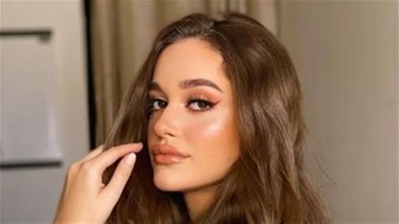 الفنانة نور إيهاب