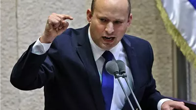 رئيس الوزراء الإسرائيلي السابق: نتنياهو فشل ويجب أن يرحل فوراً عن الحكم