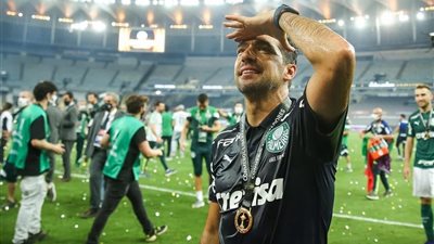 من الظل للواجهة.. بالميراس يحكم أمريكا الجنوبية بعقلية عابرة للقارات