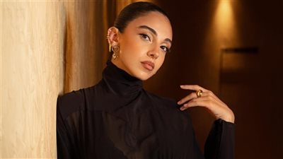 هل هناك شبه بين سلمى أبو ضيف وشريهان؟ الفنانة تجيب| فيديو 