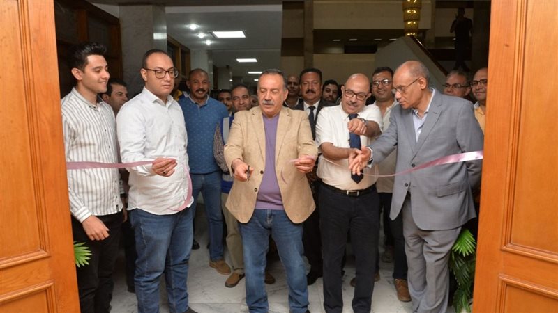 محافظ اسيوط