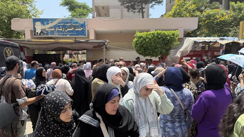جانب من الامتحانات