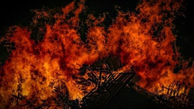 السيطرة على حريق داخل منزل في جاردن سيتي بالإسماعيلية