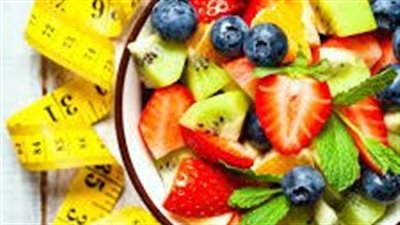 هل يساعد ريجيم الفاكهة والماء في خسارة الوزن؟ تعرف على الفوائد والأضرار