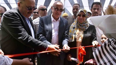محافظ الأقصر يفتتح أولى مشروعات 