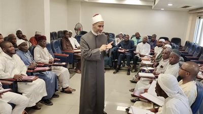 بمشاركة أئمة وافدين.. استمرار فعاليات دورة إعداد الداعية المعاصر بالأزهر