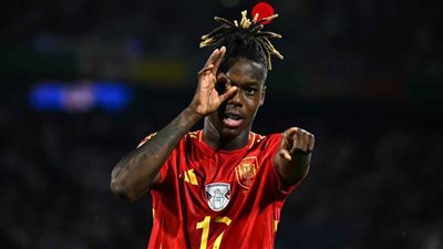 لويس دياز يعود لطاولة مفاوضات برشلونة بعد تعثر صفقة نيكو ويليامز