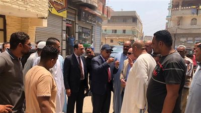 لمتابعة الخدمات الصحية.. محافظ الدقهلية يتفقد وحدة طب الأسرة بقرية زيان