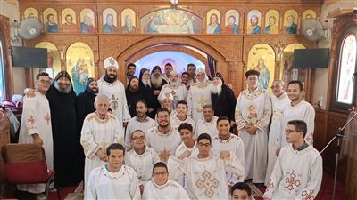 رفات القديس الأنبا موسى القوي تتلألأ ببركة الطيب في دير الشايب بالأقصر