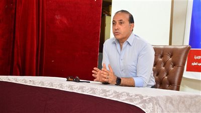 لقاء موسع لرئيس مدينة بورفؤاد لوضع آليات تحسين كفاءة منظومة النظافة