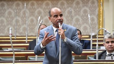 برلمانى يطالب بتشكيل لجنة لمعرفة أسباب حادث غرق حفار البترول بالبحر الأحمر