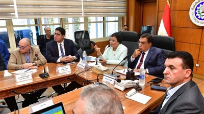 نائب وزير الصحة تشارك في الاجتماع الإقليمي للسكان بمحافظة الدقهلية