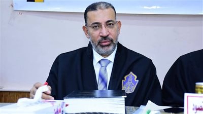 ترقيات جامعة الأزهر.. الدكتور حسين الشيخ وكيلًا للدراسات العليا «بنات العاشر»