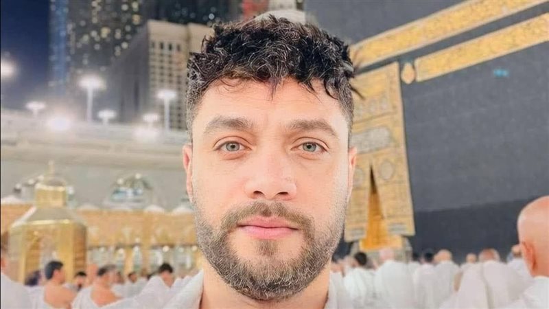 وفاة المطرب أحمد