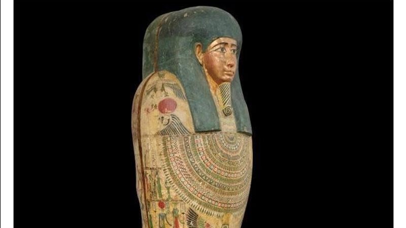 إحدى القطع المعروضة